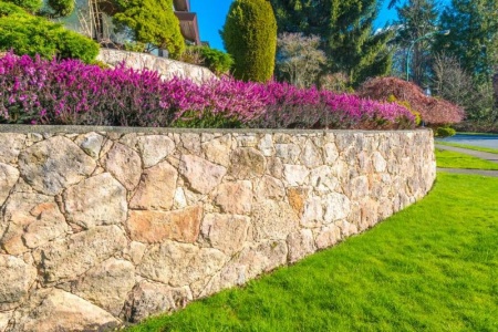 Ma&ccedil;onnerie paysag&egrave;re &agrave; Sucy-en-Brie : transformez votre espace ext&eacute;rieur